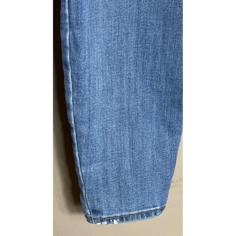 Gap Curvy Jeans Medium Wash Blue Higher Rise Booty Stretch Versatile Women 28R - Picture 11 of 11